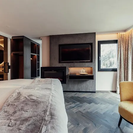 מלון Laret Private Boutique - Adults Only 4*