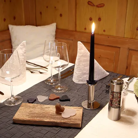 Laret Private Boutique - Adults Only