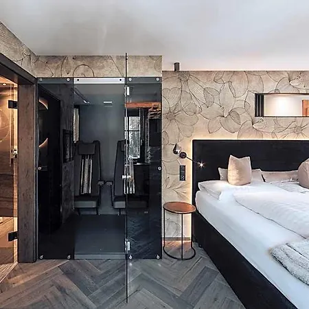 Laret Private Boutique - Adults Only 4* Samnaun