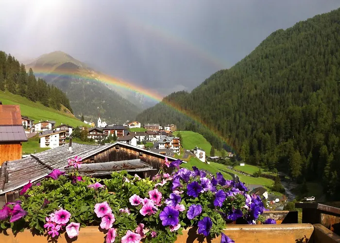 Laret Private Boutique - Adults Only