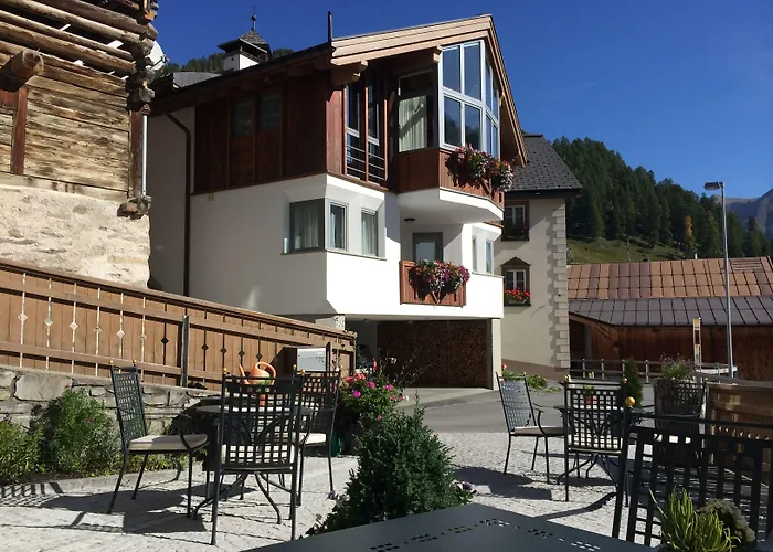 Laret Private Boutique - Adults Only