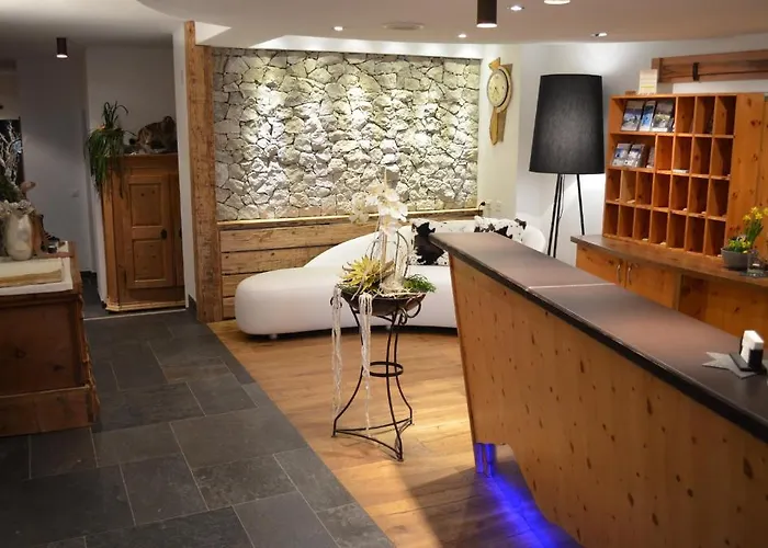 Laret Private Boutique - Adults Only Samnaun