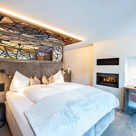 Laret Private Boutique - Adults Only Hotel 4*