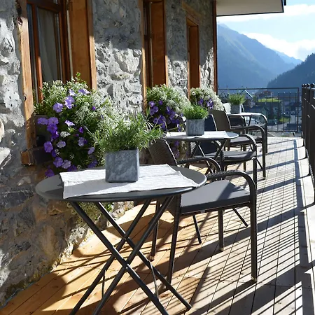 Laret Private Boutique - Adults Only Samnaun