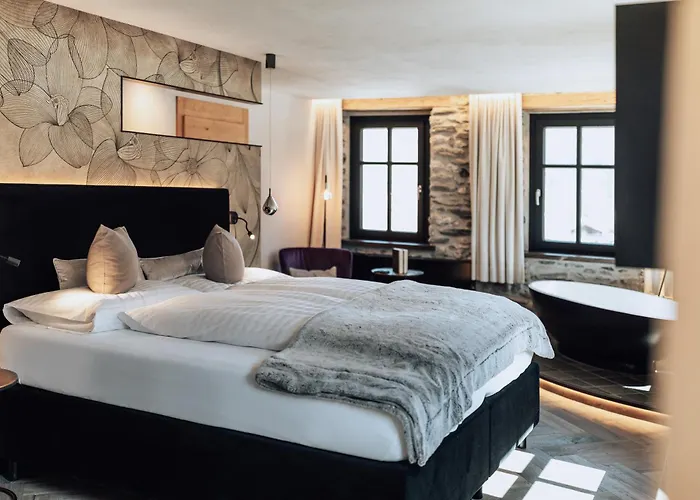 Hotel Laret Private Boutique - Adults Only