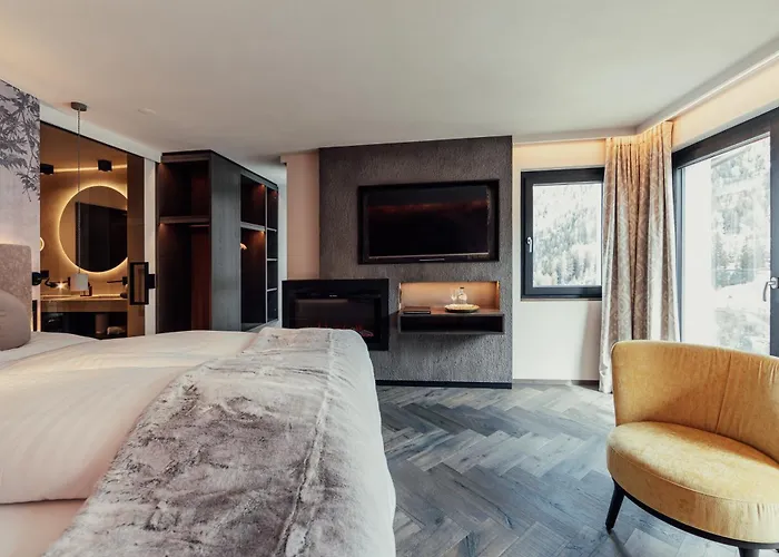 Hotel Laret Private Boutique - Adults Only 4*