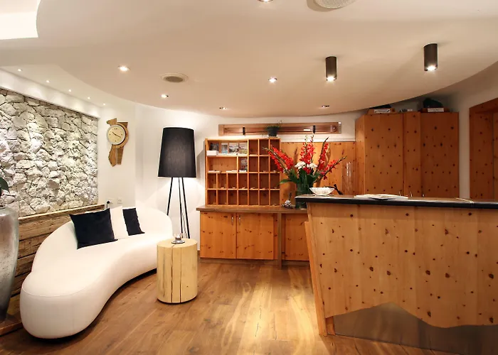 Hotel Laret Private Boutique - Adults Only 4*