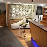 Laret Private Boutique - Adults Only 萨姆瑙恩